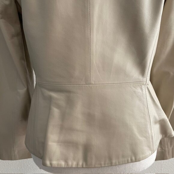 Vintage TAHARI Leather Jacket - Picture 7 of 8